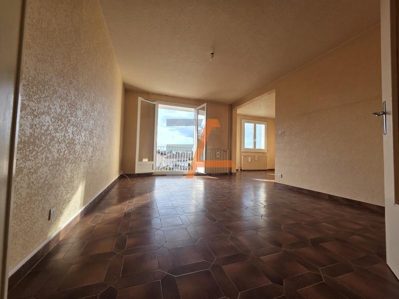 Appartement - 83 m² - 4 pièces