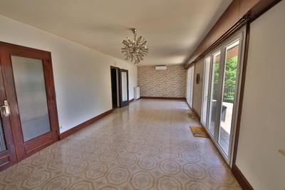 Maison - 121 m² - 5 pièces