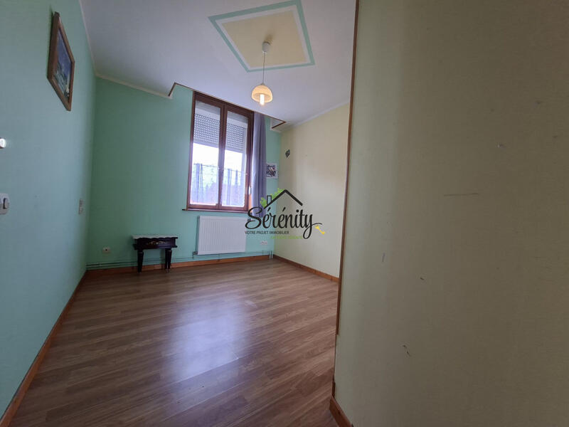 Maison - 183 m² - 7 pièces