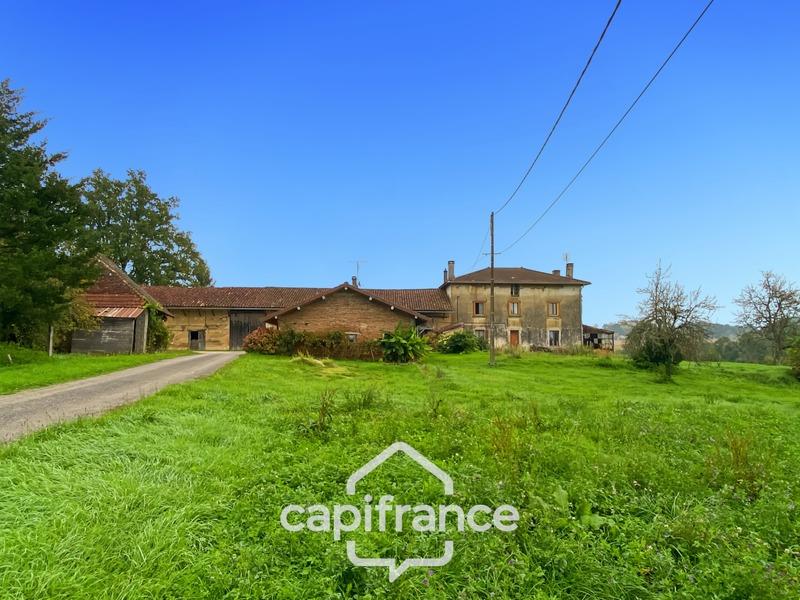 Corps de ferme - 232 m² - 11 pièces
