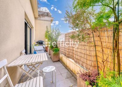 Appartement - 86 m² - 4 pièces