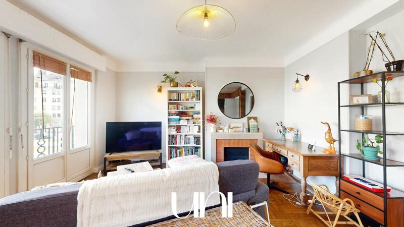 Appartement - 80 m² - 3 pièces