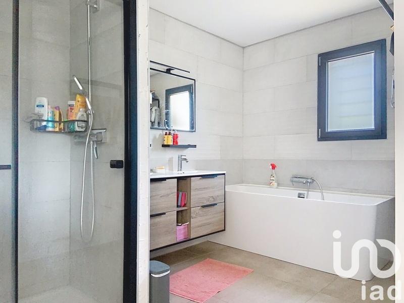 Maison - 164 m² - 5 pièces