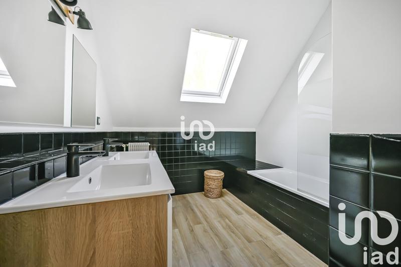 Maison - 160 m² - 6 pièces