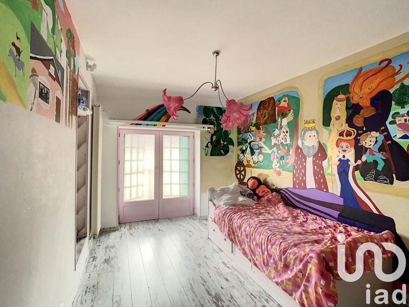 Maison - 194 m² - 6 pièces