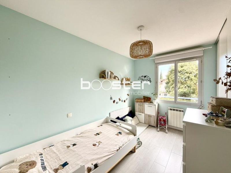 Appartement ancien - 67 m² - 3 pièces