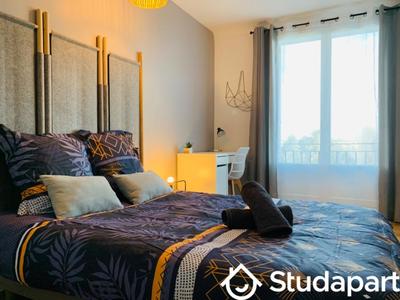 Chambre - 12 m² - 1 pièce