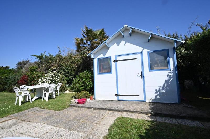 Terrain de loisirs - 300 m²