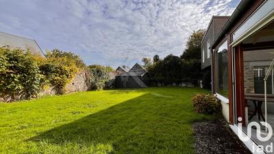 Maison - 212 m² - 8 pièces