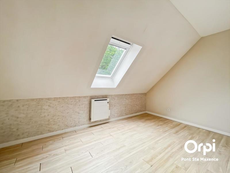 Maison - 146 m² - 8 pièces