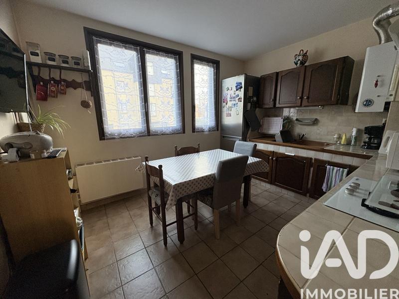 Appartement - 98 m² - 5 pièces