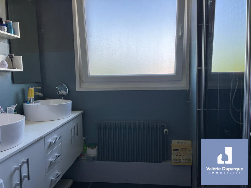 Appartement - 101 m² - 4 pièces