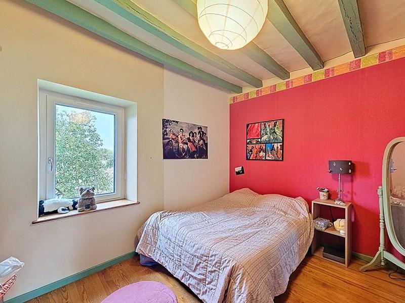 Maison - 200 m² - 9 pièces