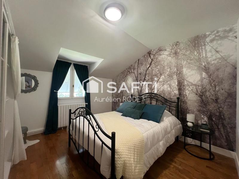 Maison - 132 m² - 7 pièces