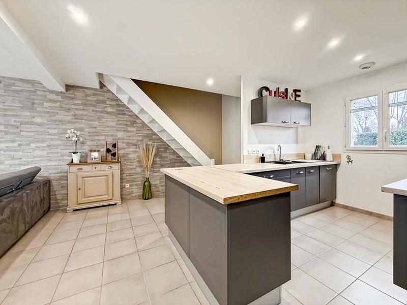 Maison - 97 m² - 4 pièces