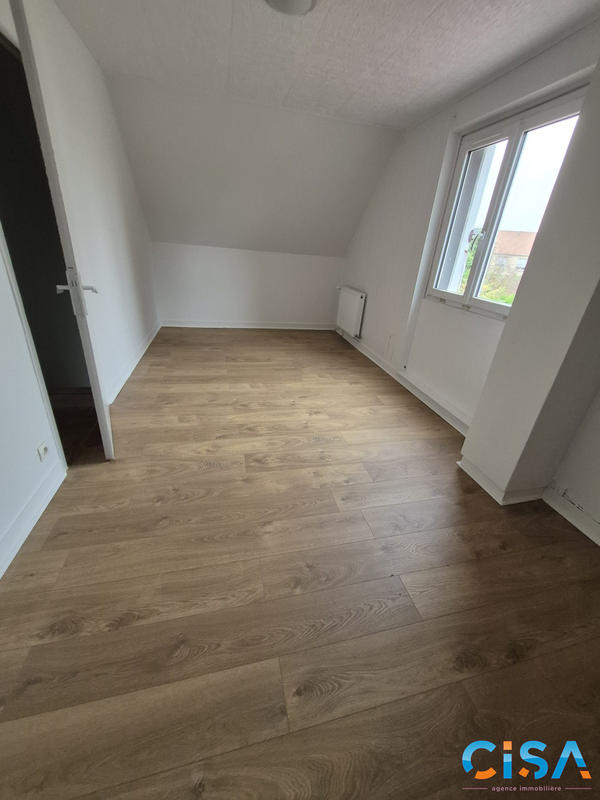 Maison traditionnelle - 91 m² - 4 pièces