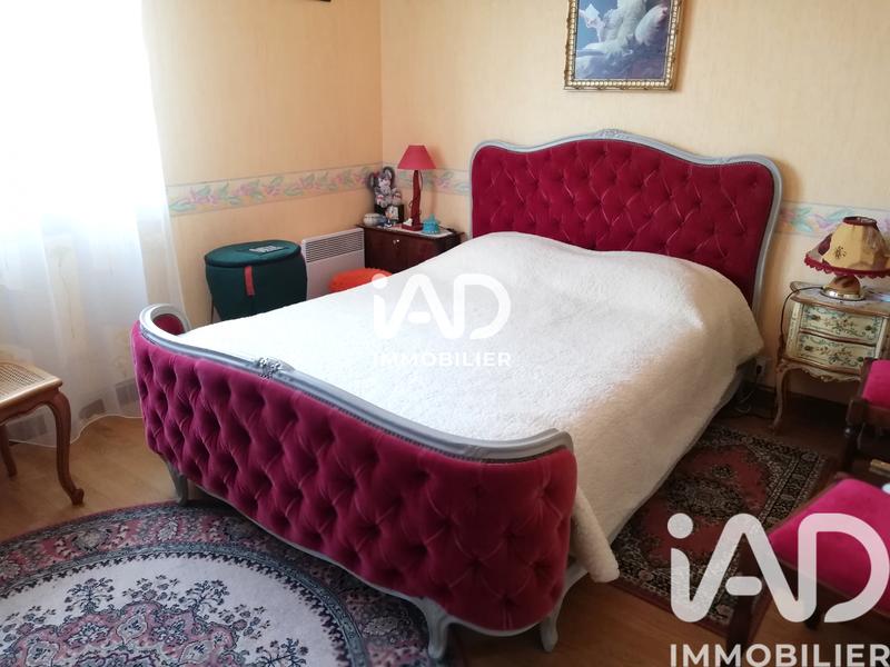 Maison - 165 m² - 8 pièces