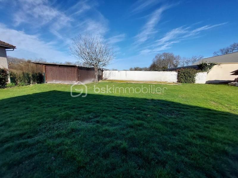 Maison traditionnelle - 140 m² - 6 pièces