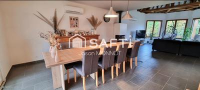 Maison - 190 m² - 8 pièces