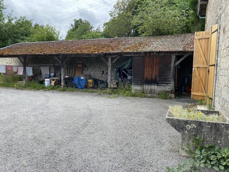 Maison ancienne - 121 m² - 7 pièces