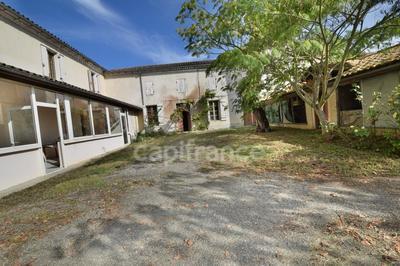 Corps de ferme - 283 m² - 9 pièces