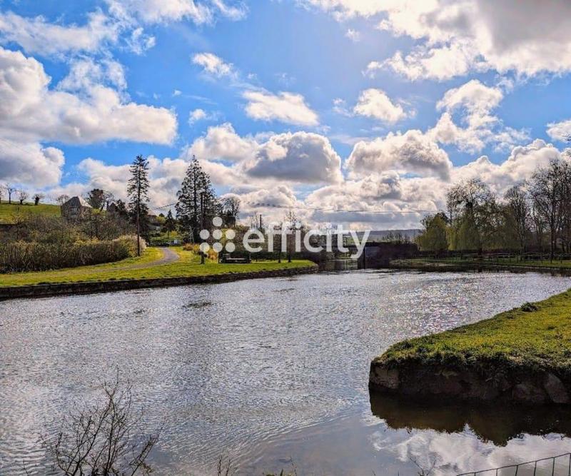 Maison en pierre - 125 m² - 6 pièces