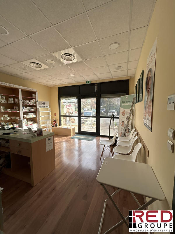 Local commercial - 73 m²