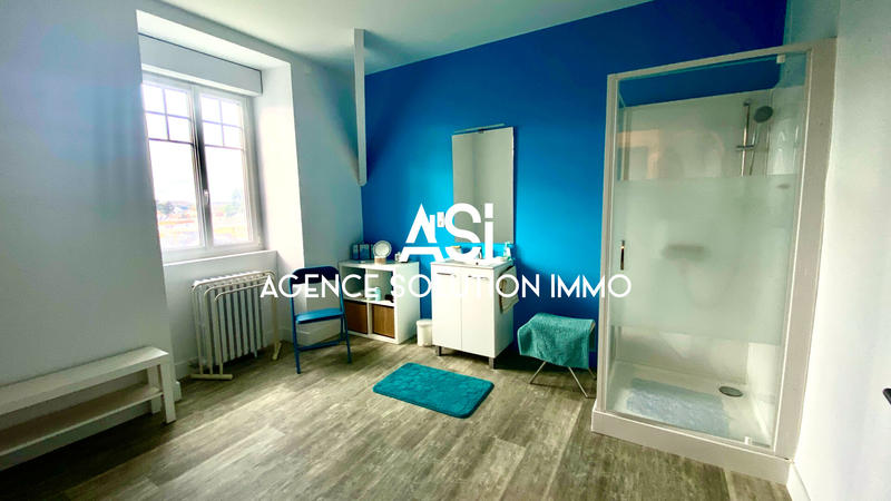 Maison - 280 m² - 12 pièces