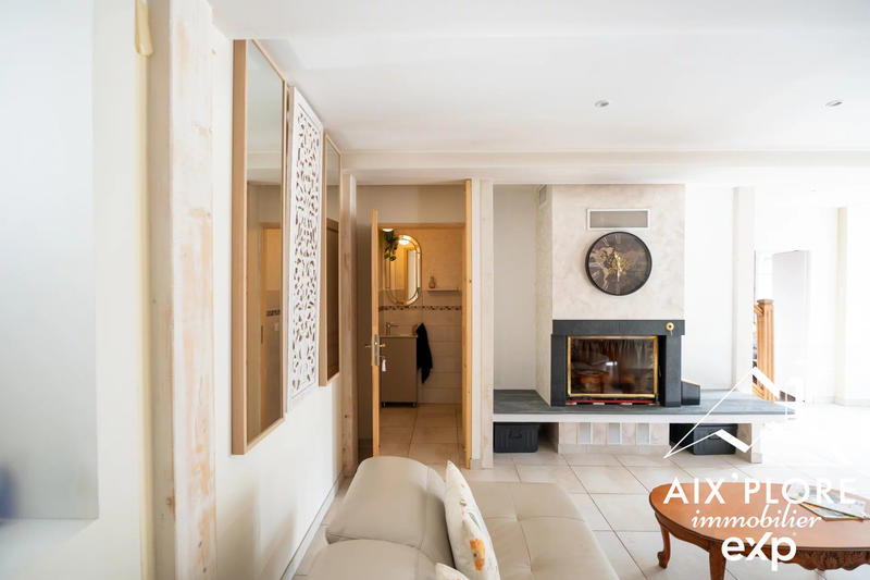 Maison - 185 m² - 5 pièces