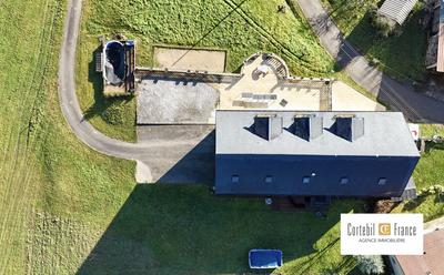 Maison - 512 m² - 11 pièces