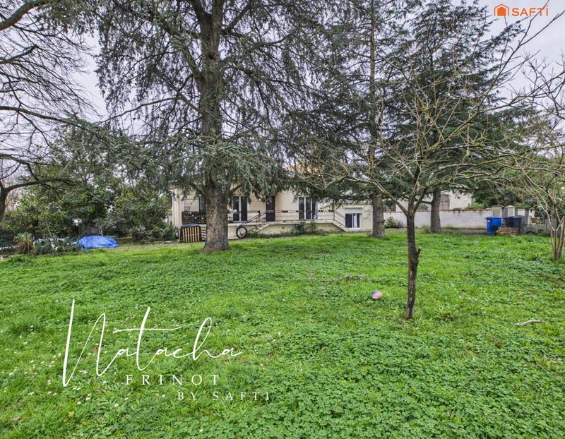 Maison - 140 m² - 5 pièces