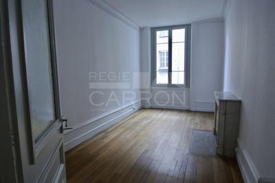 Appartement - 119 m² - 4 pièces