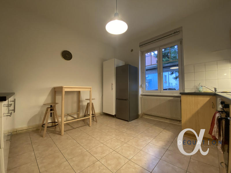 Appartement - 60 m² - 2 pièces