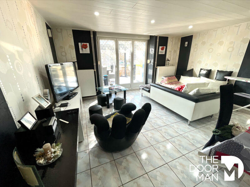 Maison - 110 m² - 5 pièces