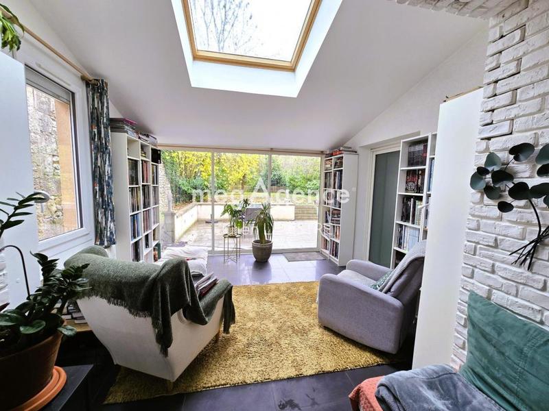 Maison - 147 m² - 6 pièces