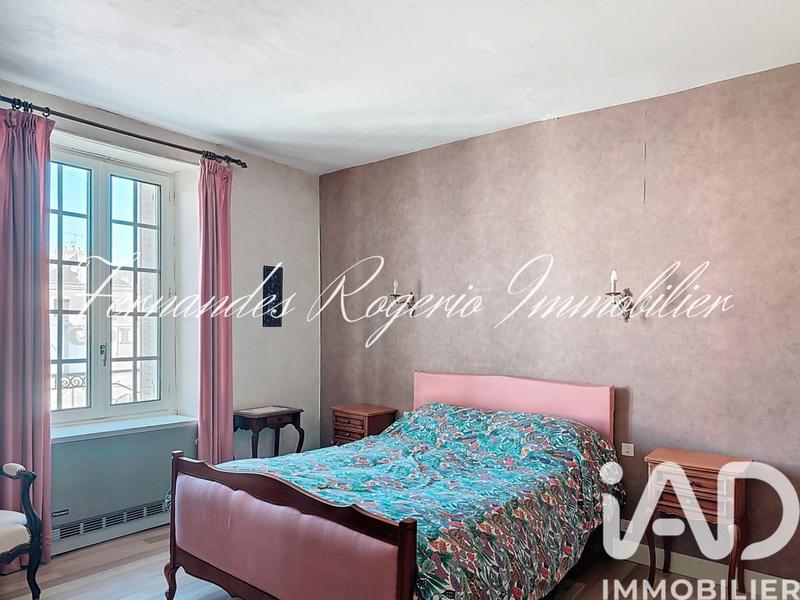 Maison - 145 m² - 7 pièces