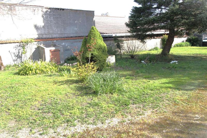 Maison - 273 m² - 11 pièces