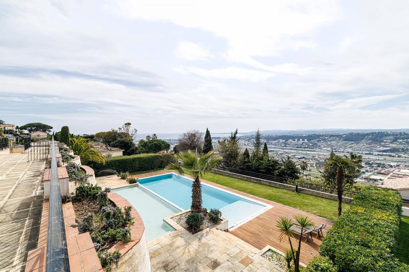 Appartement - 118 m² - 3 pièces