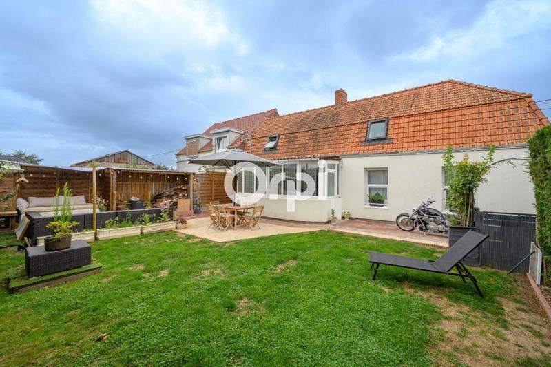 Maison - 102 m² - 4 pièces