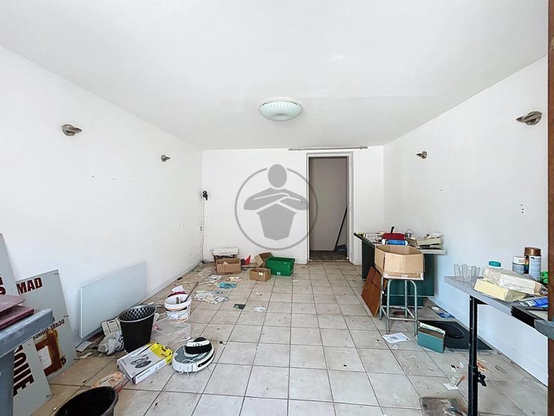 Bureau - 127 m² - 4 pièces