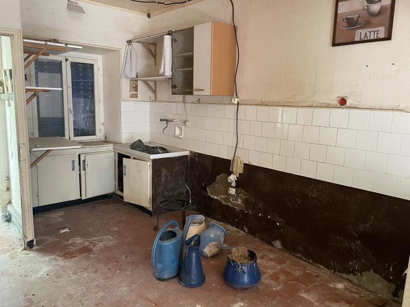 Maison - 252 m² - 10 pièces