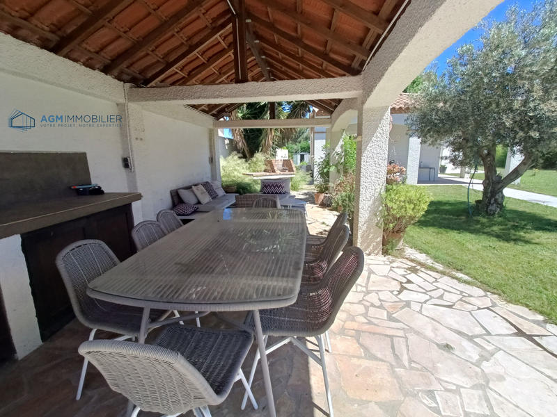 Villa - 139 m² - 6 pièces
