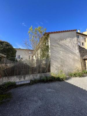 Immeuble - 390 m² - 19 pièces