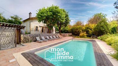 Maison ancienne - 160 m² - 5 pièces