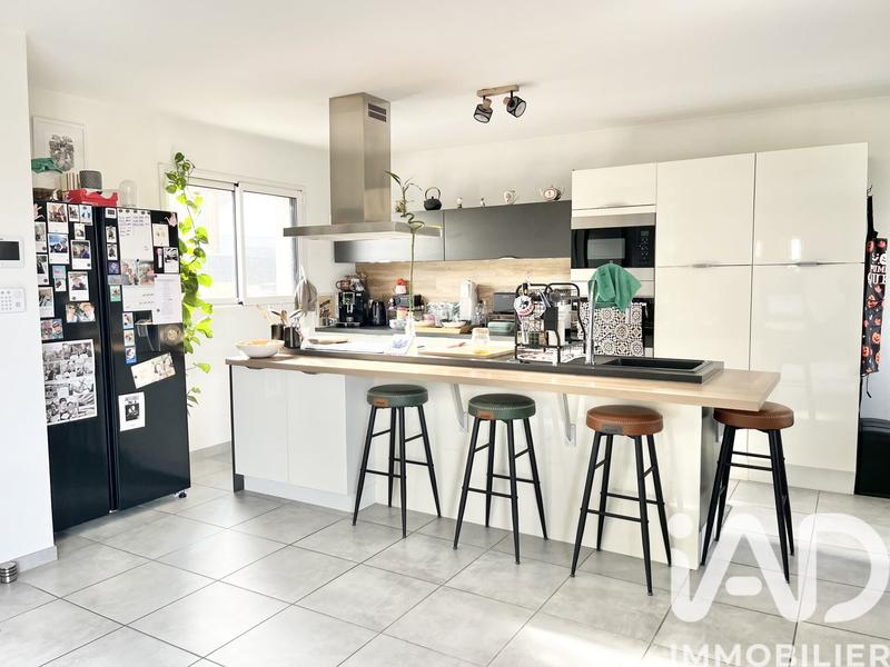 Maison - 115 m² - 4 pièces