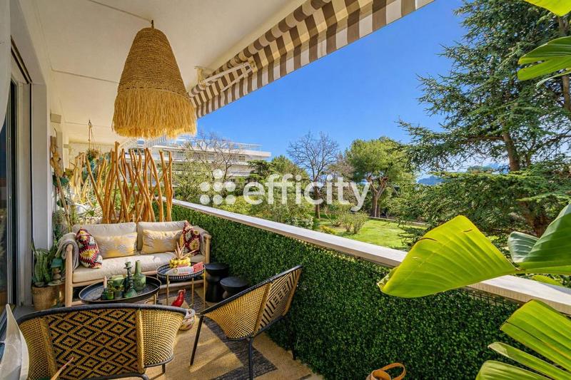 Appartement - 110 m² - 3 pièces