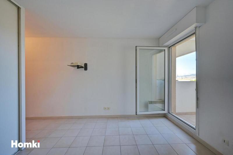 Studio - 21 m² - 1 pièce