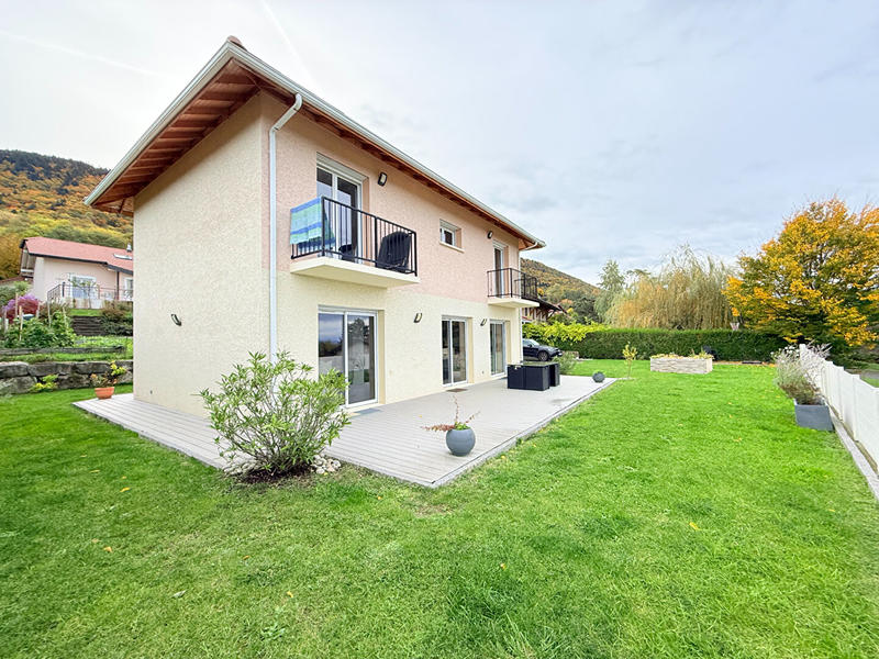 Maison - 121 m² - 5 pièces