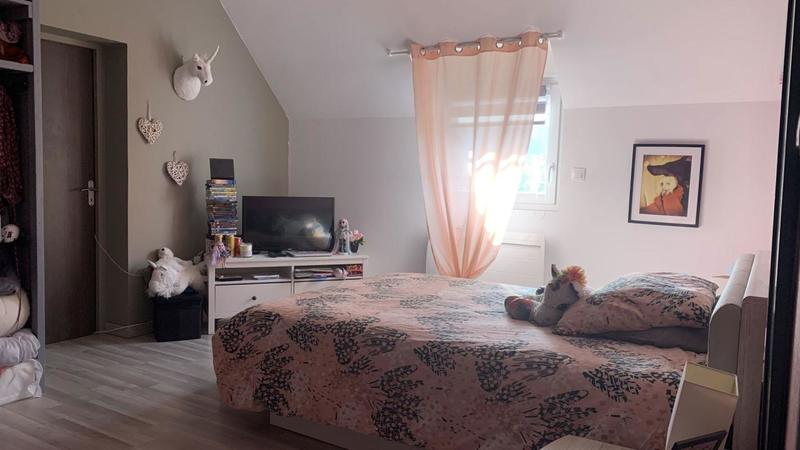 Maison - 228 m² - 8 pièces