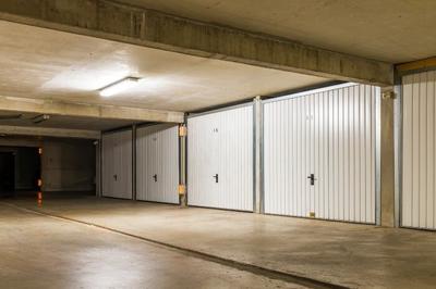 Parking / Garage - 14 m²
